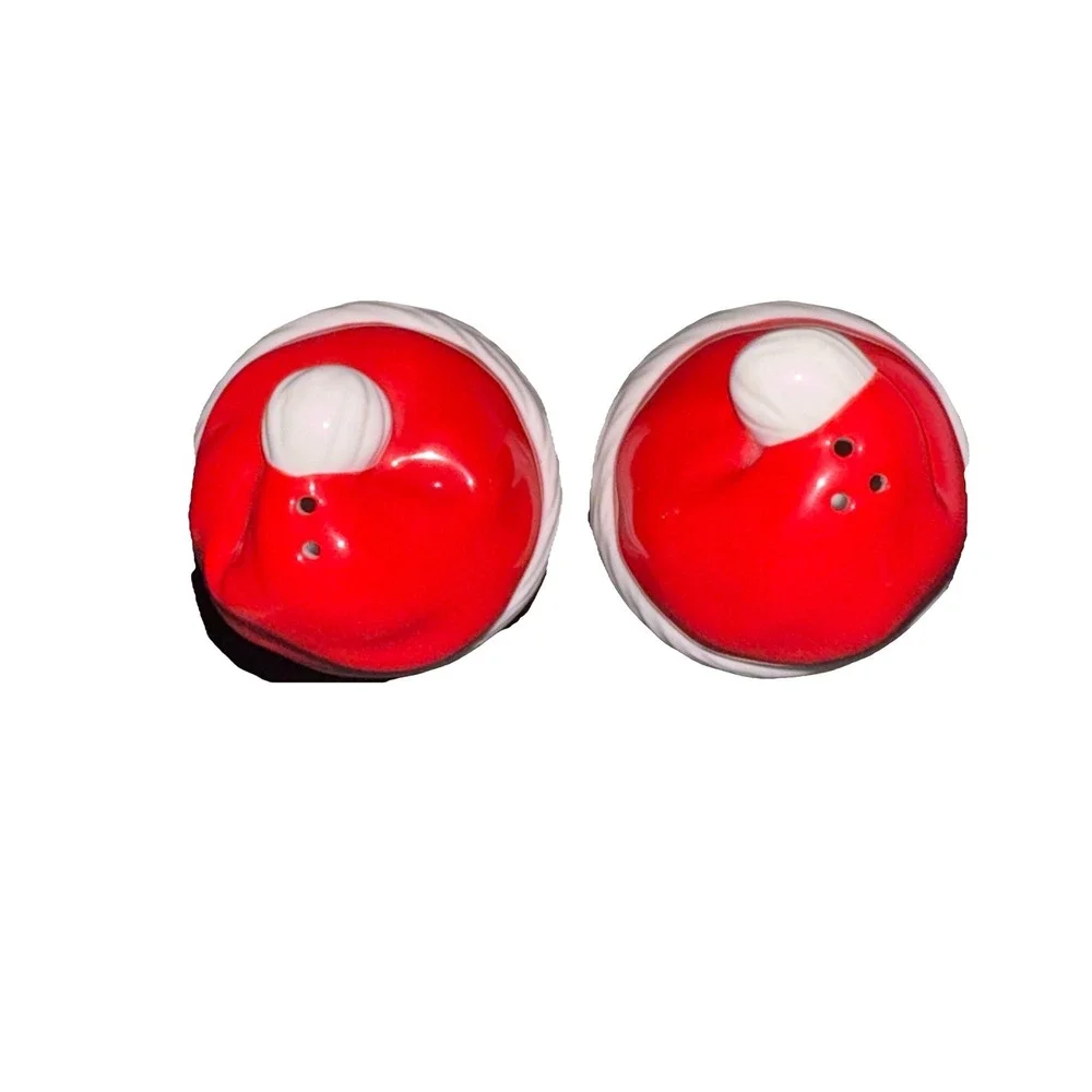 Department 56 Santa Hat Salt and Pepper Shakers Christmas Holiday Decor‎